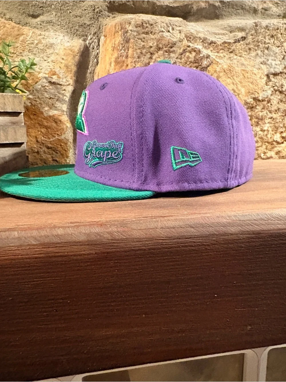 New era Colorado Rockies big league chew with pin 7 1/8